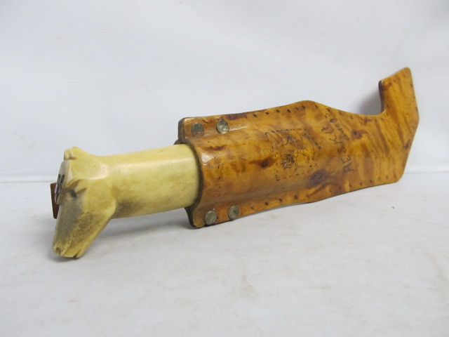 lot 1 image: Orig WW2 Era Carved Bone Handle Swedish Knife