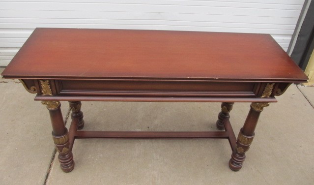 lot 3 image: Nice Neoclassical Style Acanthus Leaf Sofa Table