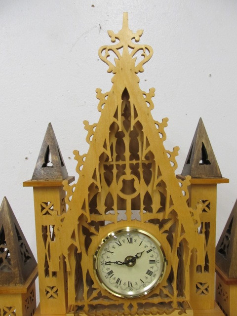 lot 195 image: Large Ornate Vintage Wooden Castle Clock
