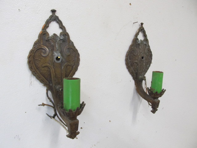lot 206 image: Pair of Antique Cast Metal Wall Sconces