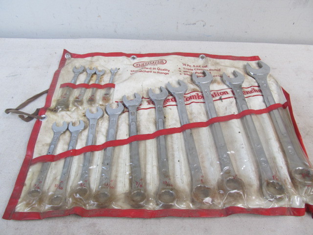 lot 131 image: Complete 14-Piece Combination Wrench Set