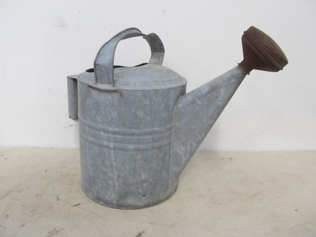 lot 157 image: Vintage Galvanized Watering Can wSpout