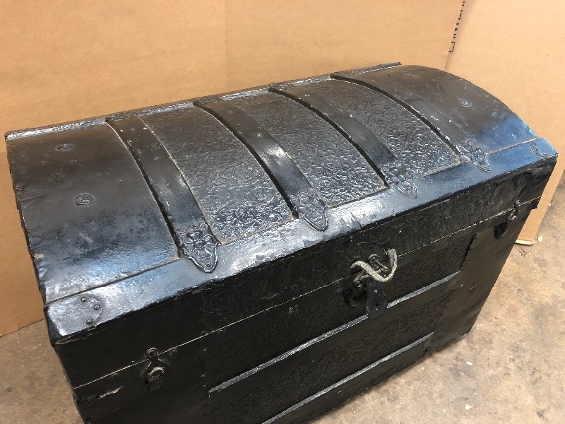 lot 215 image: Antique Dome Top Trunk