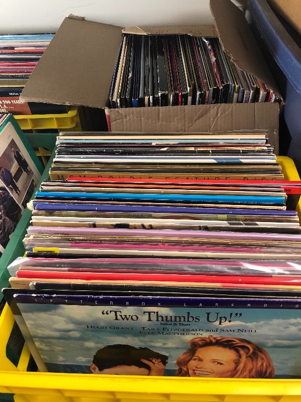 lot 217 image: LARGE Lot of Approx 250 LASERDISC Movies