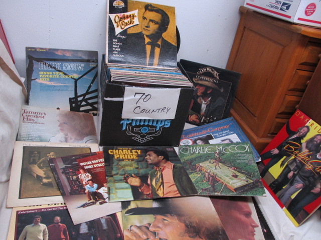 lot 222 image: Lot of Vinyl County Records - Qty 70