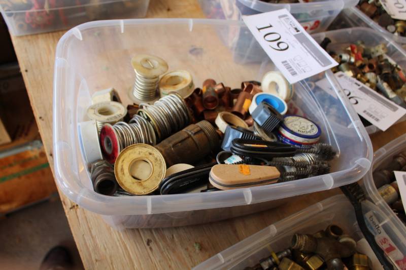 lot 109 image: Pipe Connectors, Solder