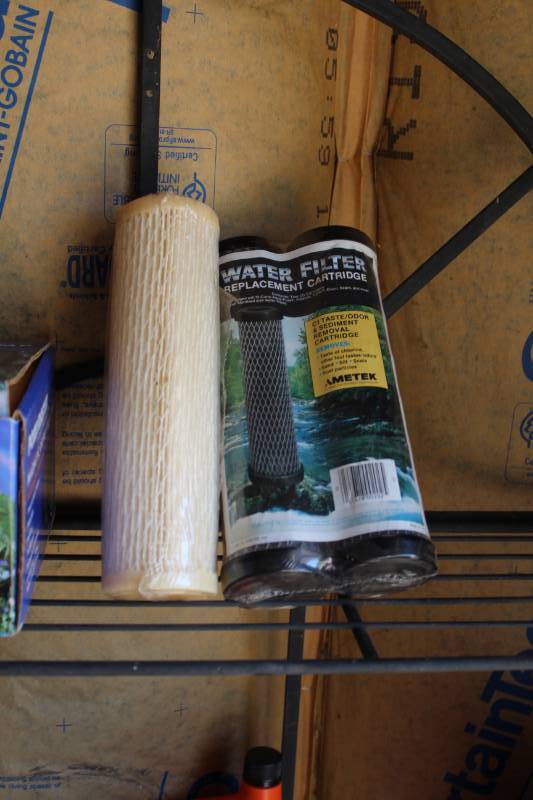 lot 25 image: Water Filter Replacement Cartridges