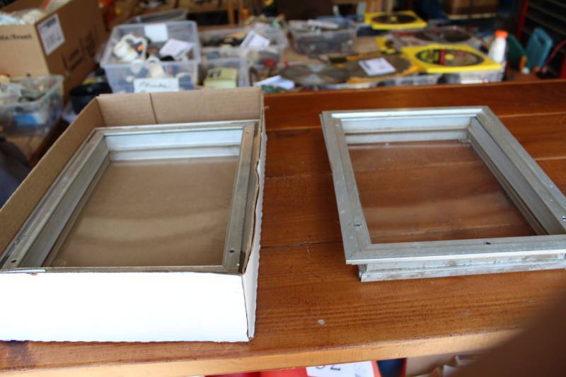 lot 36 image: Lot of (2) House Windows