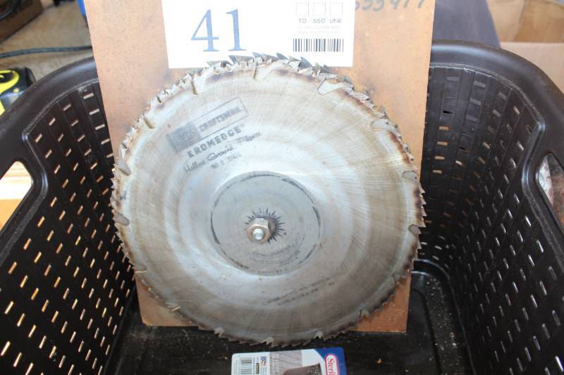 lot 41 image: Lot of (8) 10in. Table Saw Blades