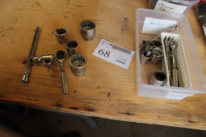lot 68 image: Sockets, Wrenches, Extensions