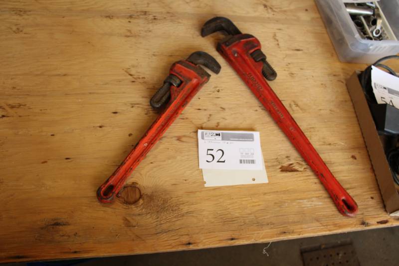 lot 52 image: Lot of (2) Ridgid Heavy Duty Pipe Wrenches