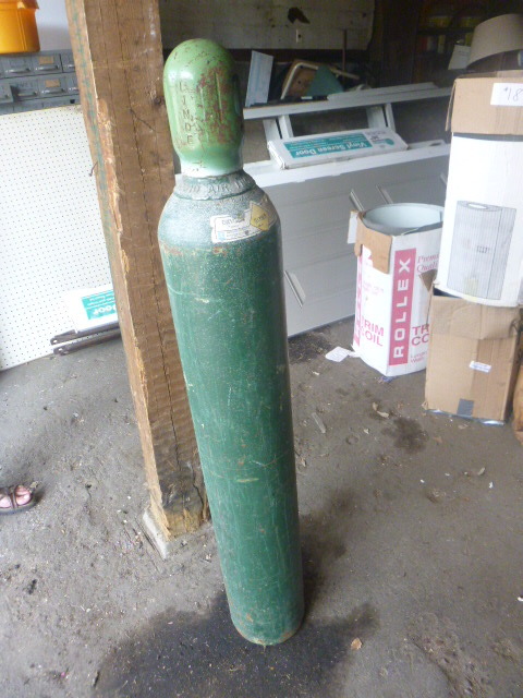 lot 21 image: Air Tank