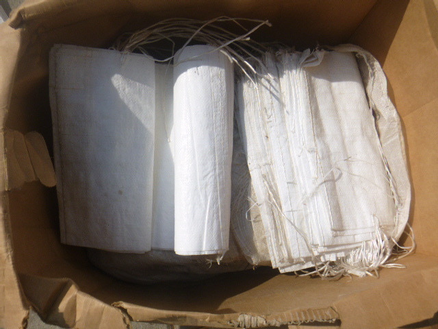lot 22 image: Large Box of Sand Bags