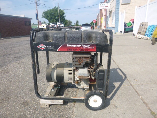lot 23 image: Briggs & Stratton Energy Power Generator