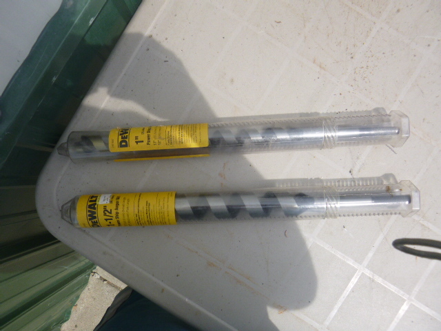 lot 38 image: 2 NEW DeWalt Power Ship Auger Bits