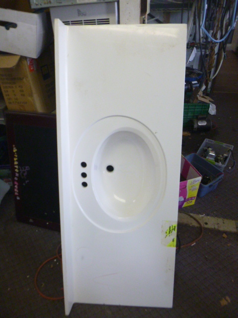 lot 47 image: Vanity Sink
