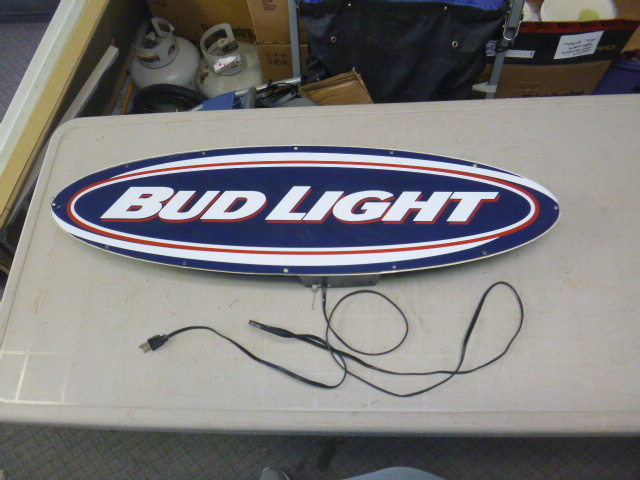 lot 49 image: Bud Light Sign