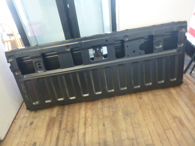 lot 59 image: Ford Truck Tailgate