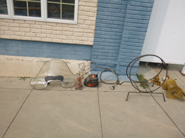 lot 76 image: Miscellaneous Items