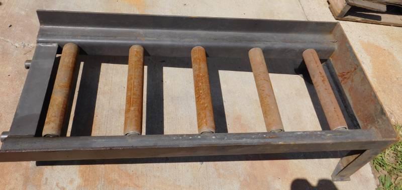 lot 35 image: Forklift Battery Removal Tray with Rollers