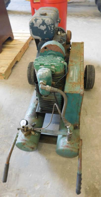 lot 67 image: Rol-Air Air Compressor
