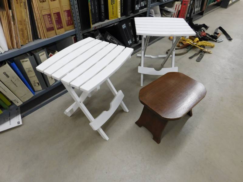 lot 71 image: Plant Stands