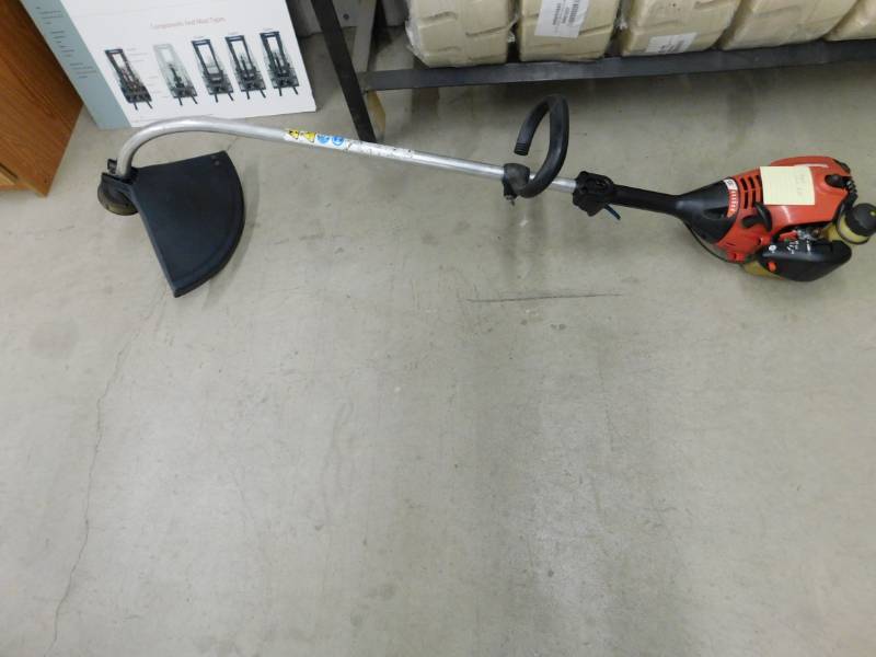 lot 73 image: Homelite Weed Whip