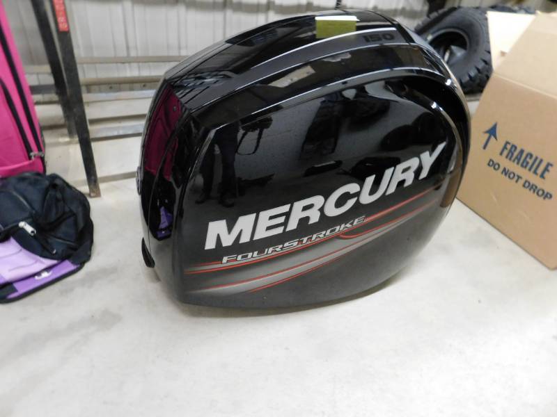 lot 72 image: 2012 Evinrude Engine Hood