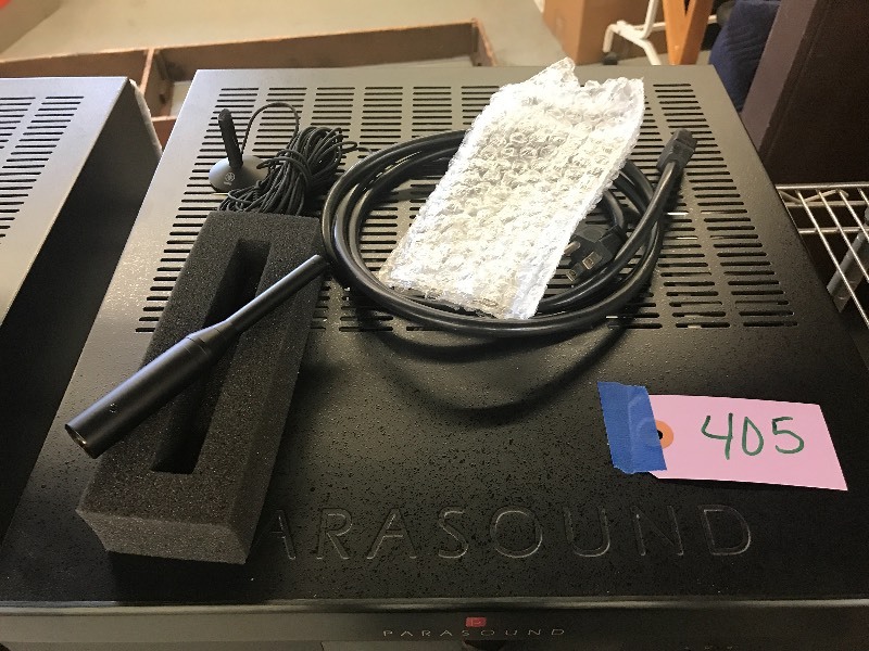 lot 405 image: PARASOUND 2 CHANNEL AMPLIFIER