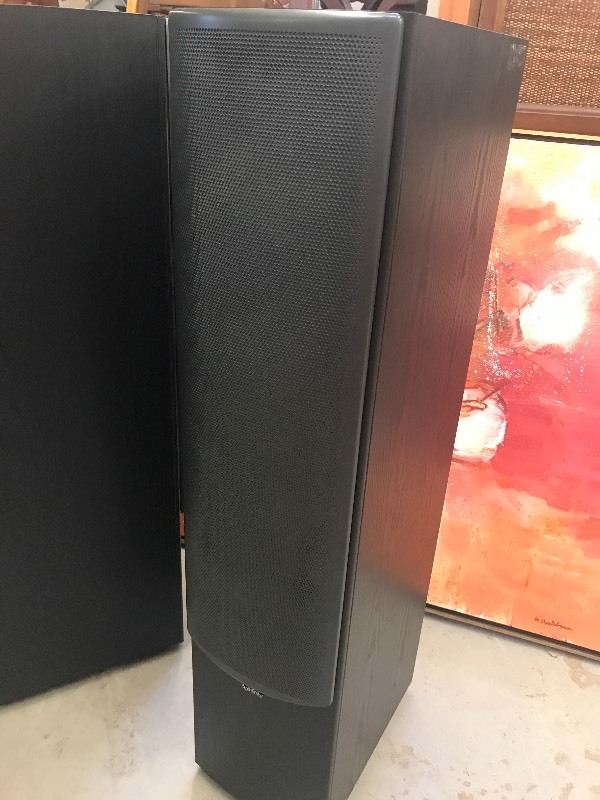 lot 410 image: INFINITY TOWER SPEAKER