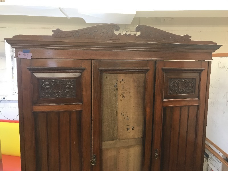 lot 419 image: ANTIQUE WARDROBE CABINET