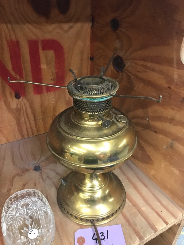 lot 431 image: CONVERTED OIL LAMP AND GLASS DISH