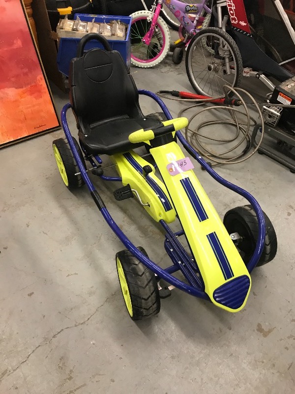 lot 443 image: PEDAL GO KART