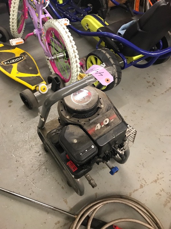 lot 449 image: CRAFTSMAN PRESSURE WASHER