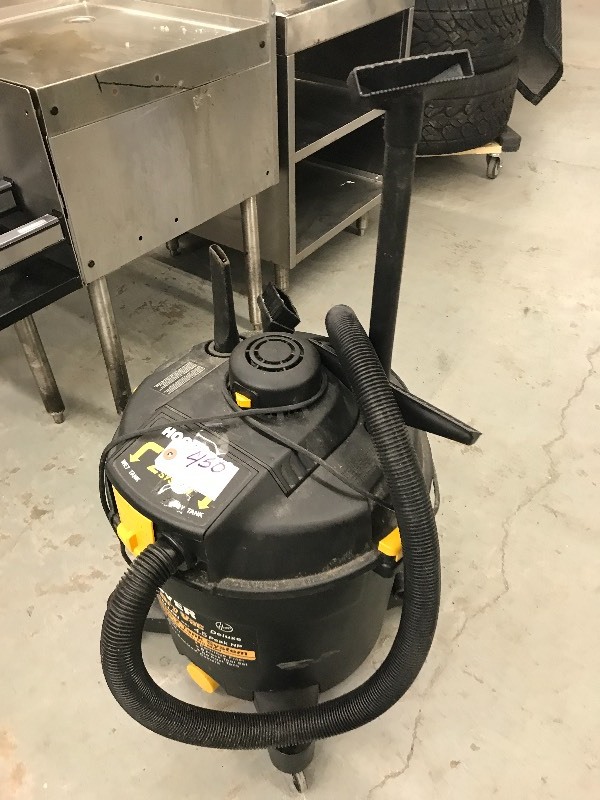 lot 450 image: HOOVER  WETDRY SHOP VAC