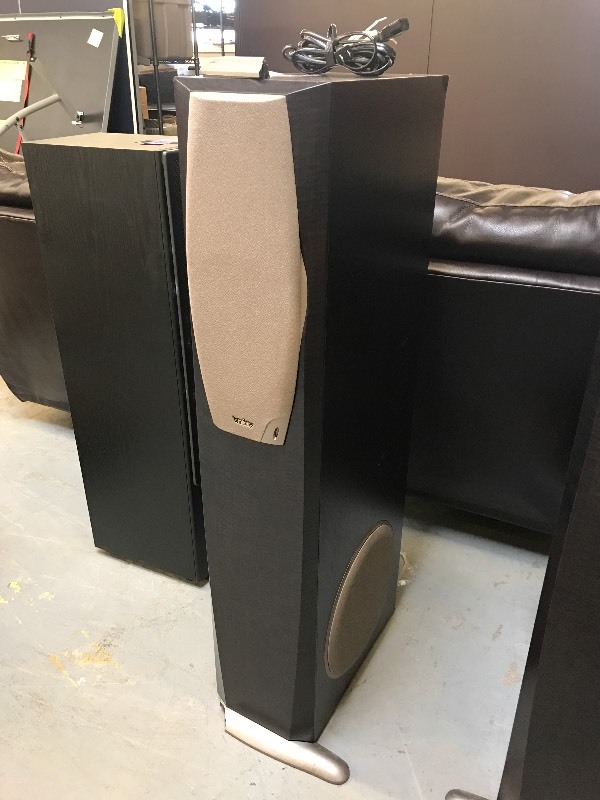 lot 474 image: INFINITY TOWER SPEAKER