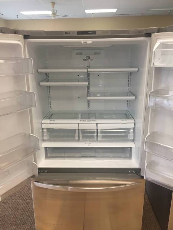 New ScratchDent LG- 20.9 cu. ft. French Door Refrigerator in Stainless Steel-- Model# LFC21776ST