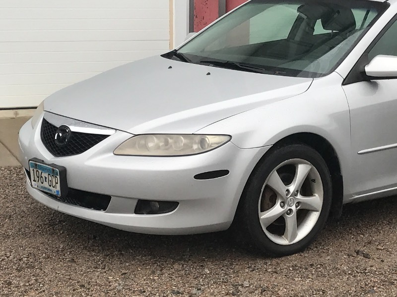 lot 2A image: 2004 Mazda (Mazda-6)