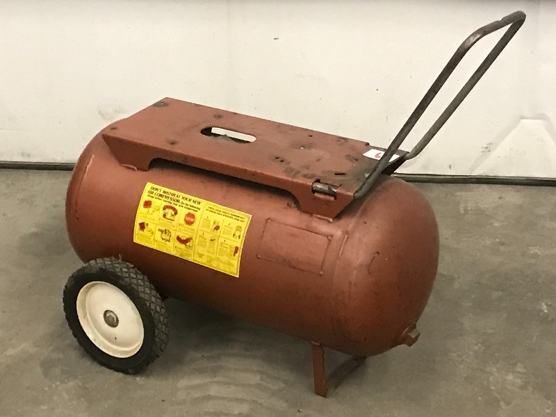 lot 69 image: 20-Gallon 125PSI Air Compressor Tan...