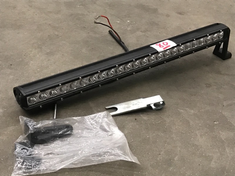 lot 80 image: 24 LED Light Bar, 12Volt, Missing ...