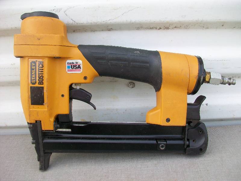 Bostitch Finish Stapler