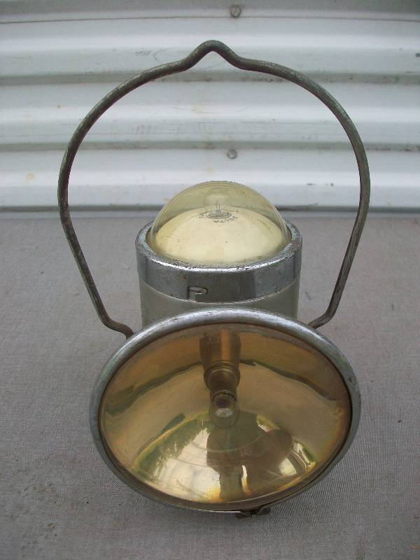 Delta Lantern & Draw Knife