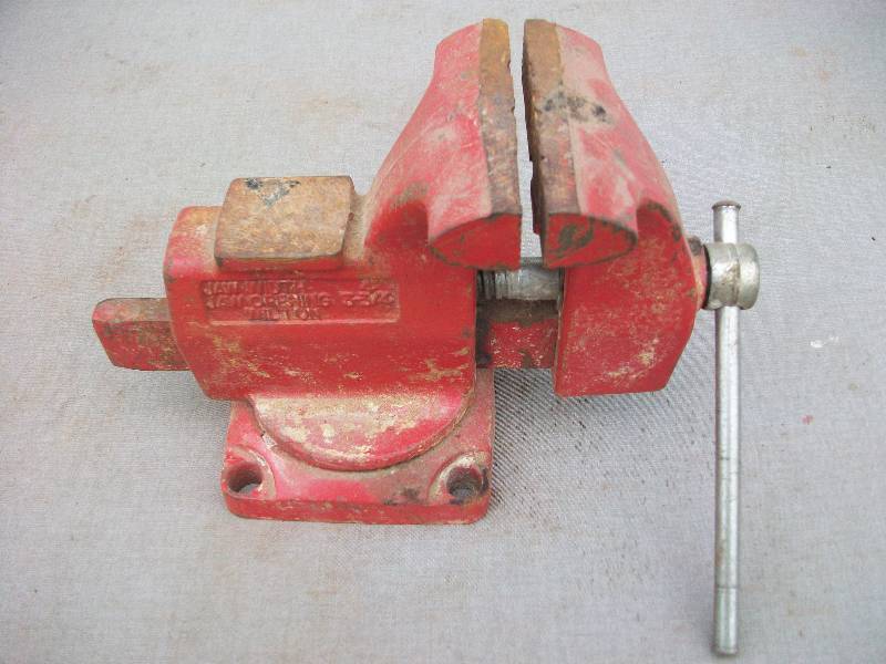 Bench Vises