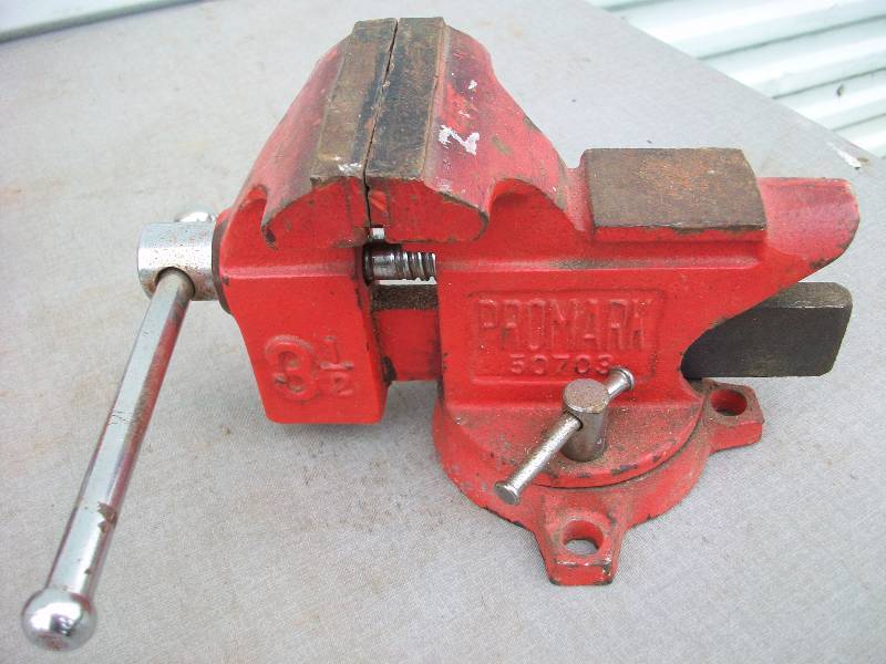 Bench Vises