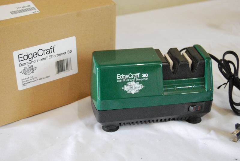 lot 74 image: Sportsman 187