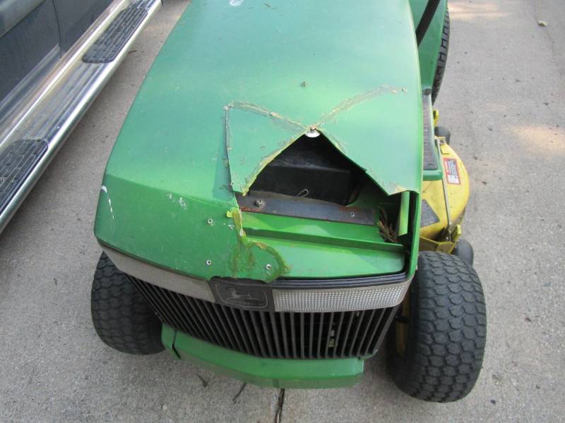 LX 178 John Deere Mower