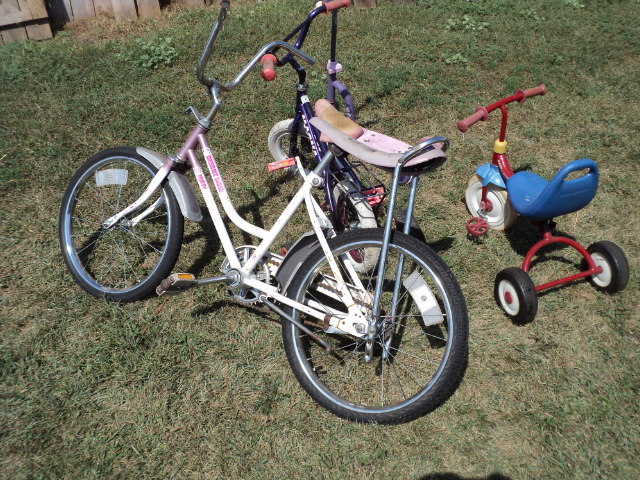 lot 27 image: 2 bikes and 2 scooters...