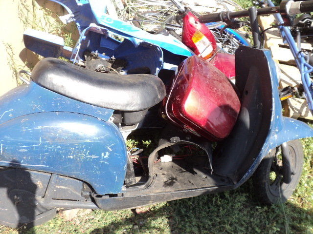 lot 54 image: electric scooters - untested and fo...