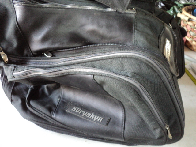 lot 58 image: Kuryakyn saddle bags...