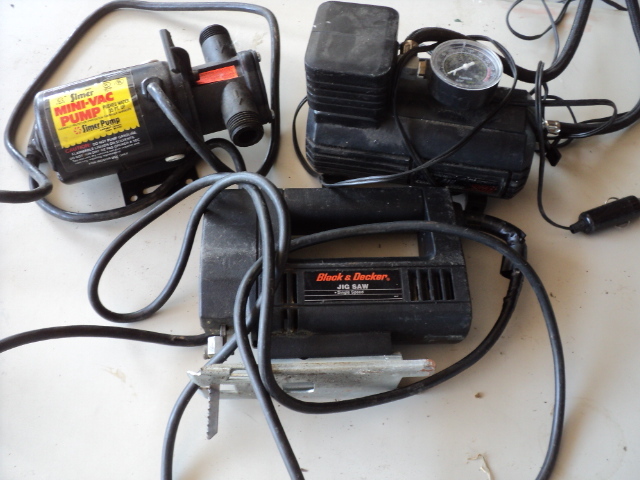 lot 92 image: mini-vac pump, Black and Decker jig...